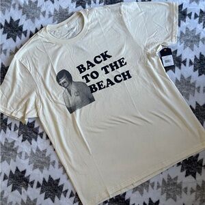 NWT MENS CAPTAIN FIN TSHIRT BACK TO THE BEACH  SZ L